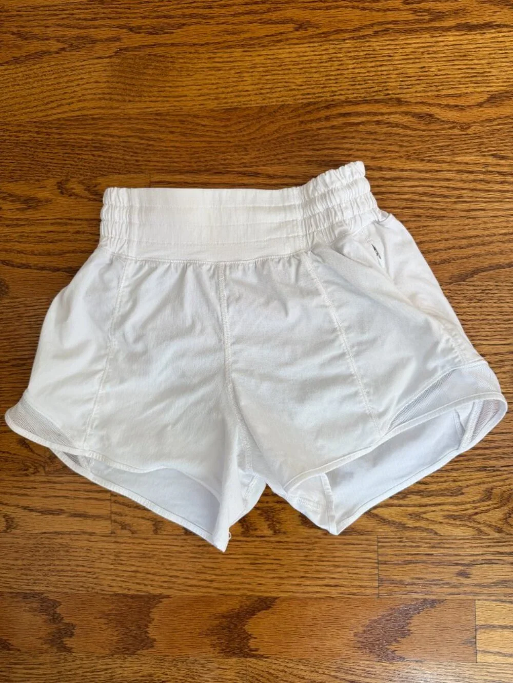Lululemon Hotty Hot Short High-Rise 4